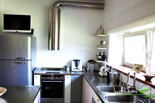 retro virtuve, saldytuvas, moderni virtuve, retro virtuve, plieninis stalvirsis