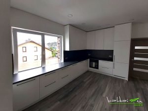 Atsiliepimas-Aurelijus